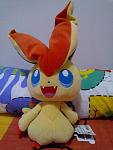 And now, for the main course: Victini! A big one!